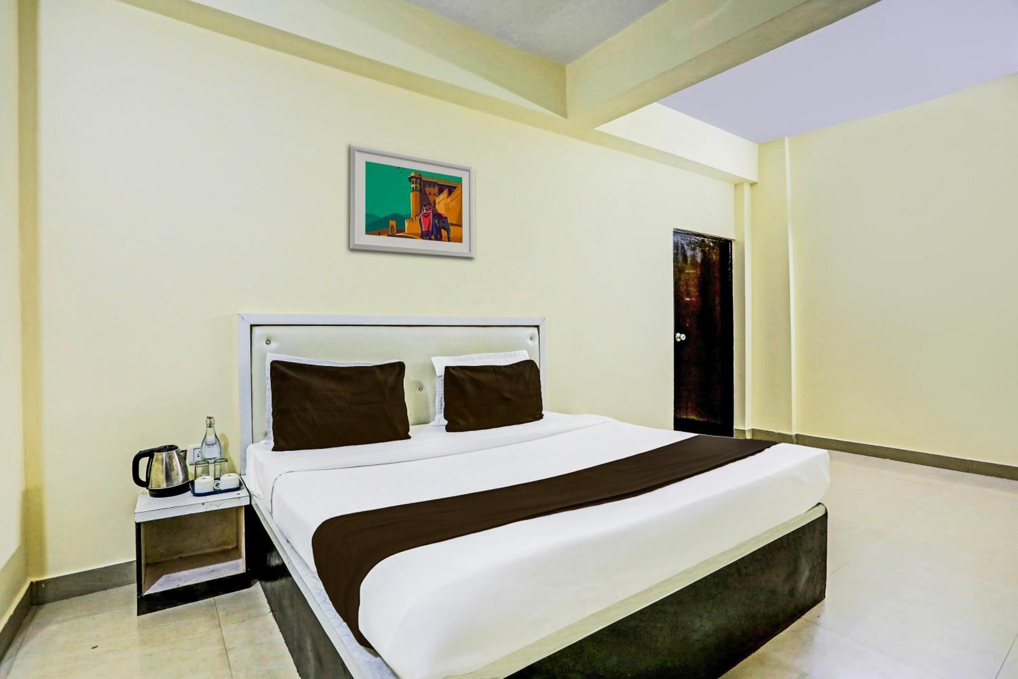 Super Hotel O Hyderabad Gate Iit Bhu Kakarmatha Exterior foto