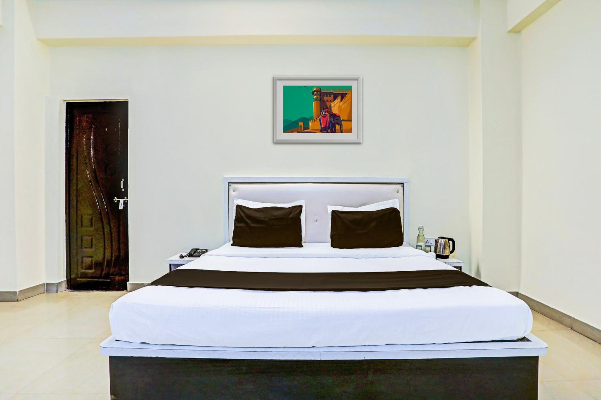 Super Hotel O Hyderabad Gate Iit Bhu Kakarmatha Exterior foto